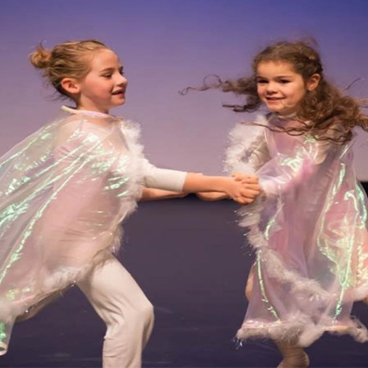 Creative Contemporary Dance age 5-6 years dance TAPAC